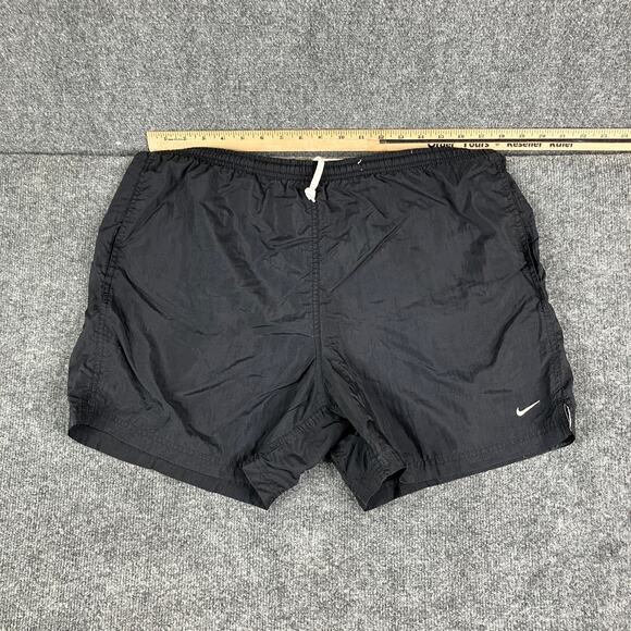 Nike Swim Trunks Mens M Black Quick Dry Mesh Lined Lightweight Running Shorts - Picture 1 of 8